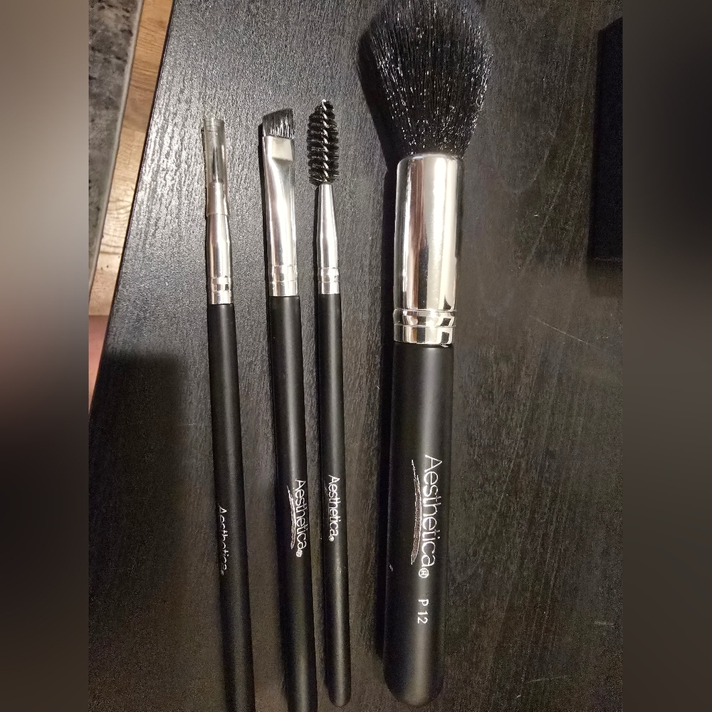 Aesthetica Black Makeup Brush Set